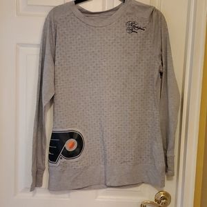 NWOT Flyers long sleeve teeshirt